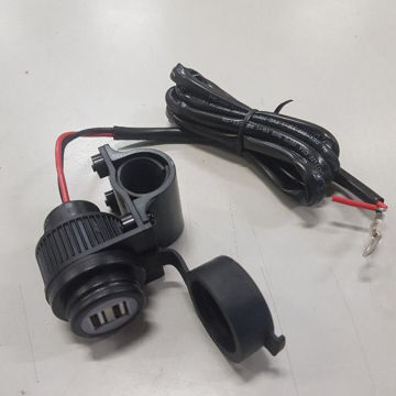 Visa detaljer för Eluttag USB 2 uttag 12V-> 5V/2Ah Bild på Eluttag USB 2 uttag 12V-> 5V/2Ah