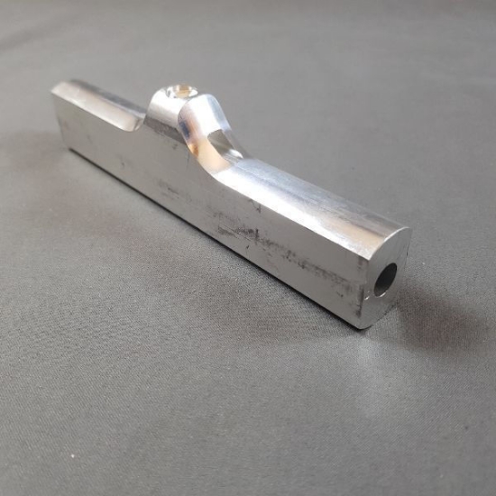 Bilde av SHAFT,TRACK TENSION