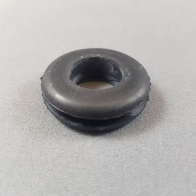 Bild på GROMMET,RUBBER-.5"ID X 1.00"