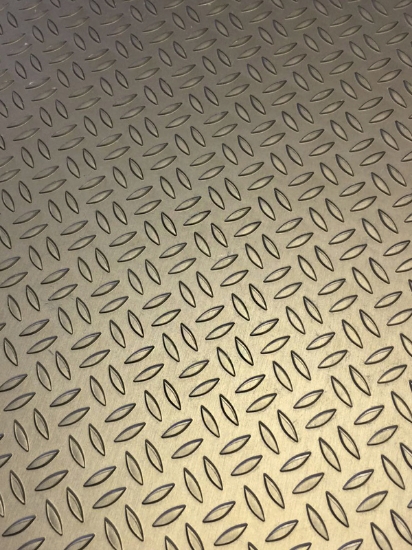 Bilde av Aluminiumdurk Wolf BR (Anodiserad & Färgad)