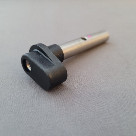 Bild på Axel/infästning Suzuki DT äldre utombordare