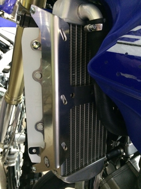 Bild på AXP Kylarskydd Blue Spacers Yamaha YZ250-YZ250X 05-18