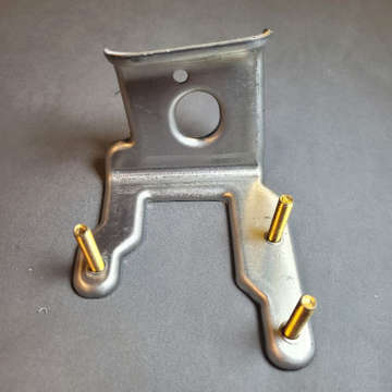 Visa detaljer för BRKT,MTG-ACTUATOR ASSY-W/STUDS Bild på BRKT,MTG-ACTUATOR ASSY-W/STUDS