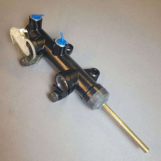 Bilde av MASTER CYLINDER CF Moto 800