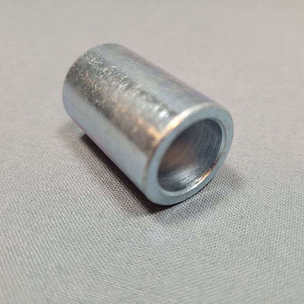 Bild på SPACER,CLUTCH BOLT-20X30