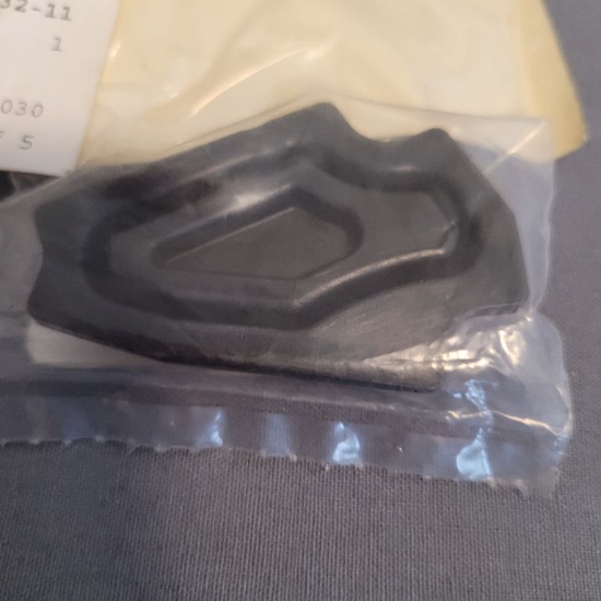Picture of GASKET,RESERVIOR COVER