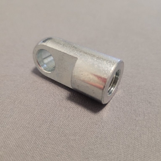 Picture of ÖGLA M10 för gasdämpare