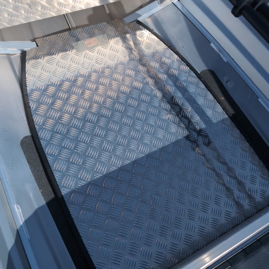 Picture of Aluminium golvdurk främre del Kimple A440