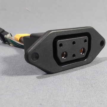 Visa detaljer för Batterikontakt Super Soco (runda stift) Bild på Batterikontakt Super Soco (runda stift)